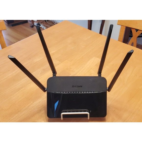 D-Link DIR-842